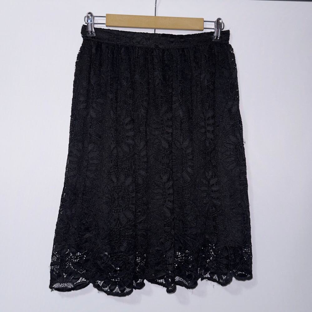 Xhilaration Black Floral Lace A-Line Scalloped Hem skirt Women’s size small